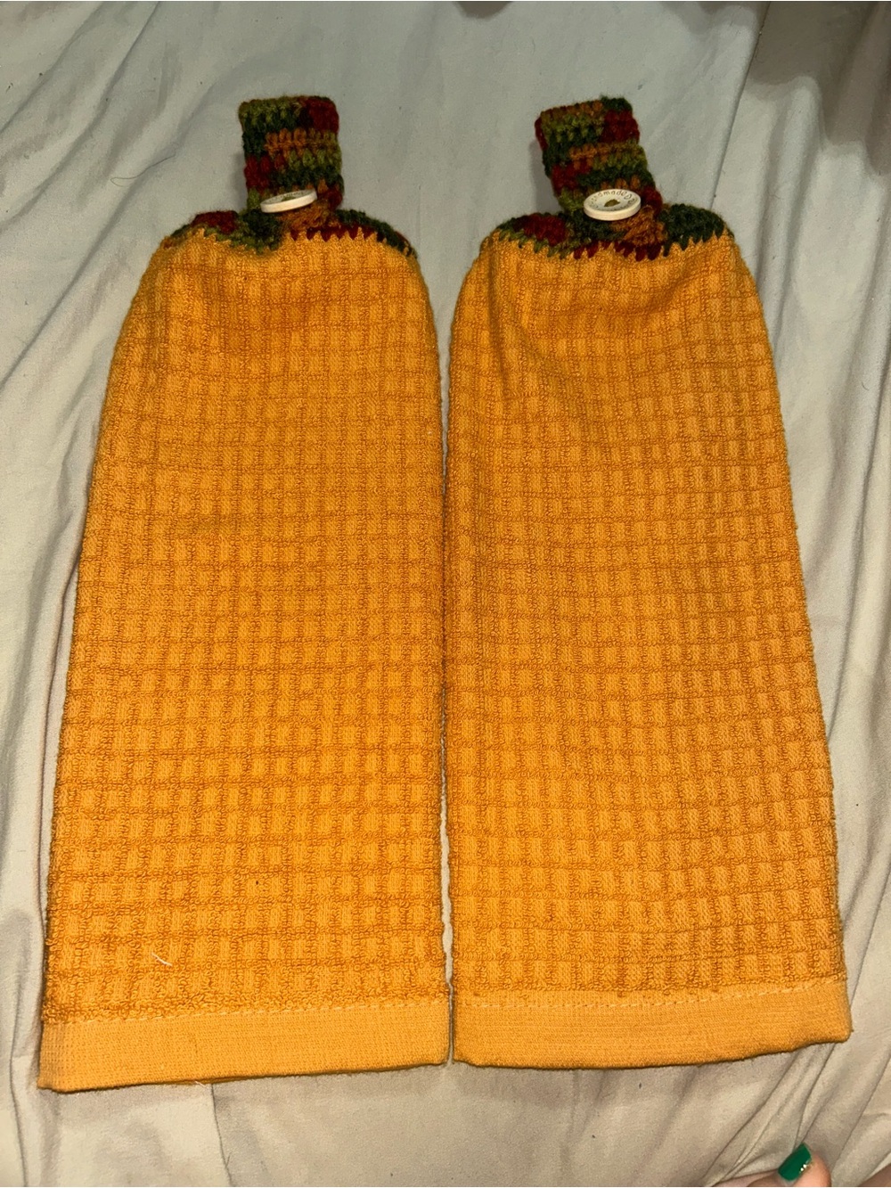 Yellow Knit Waffle-Weave Hanging Kitchen Towel Set